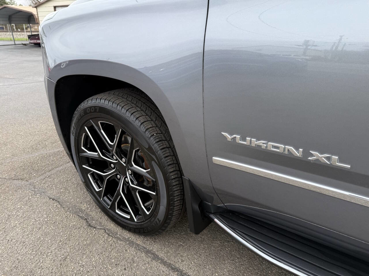 Used 2019 GMC Yukon XL SLT w/ Premium Edition AWD/4WD image 78