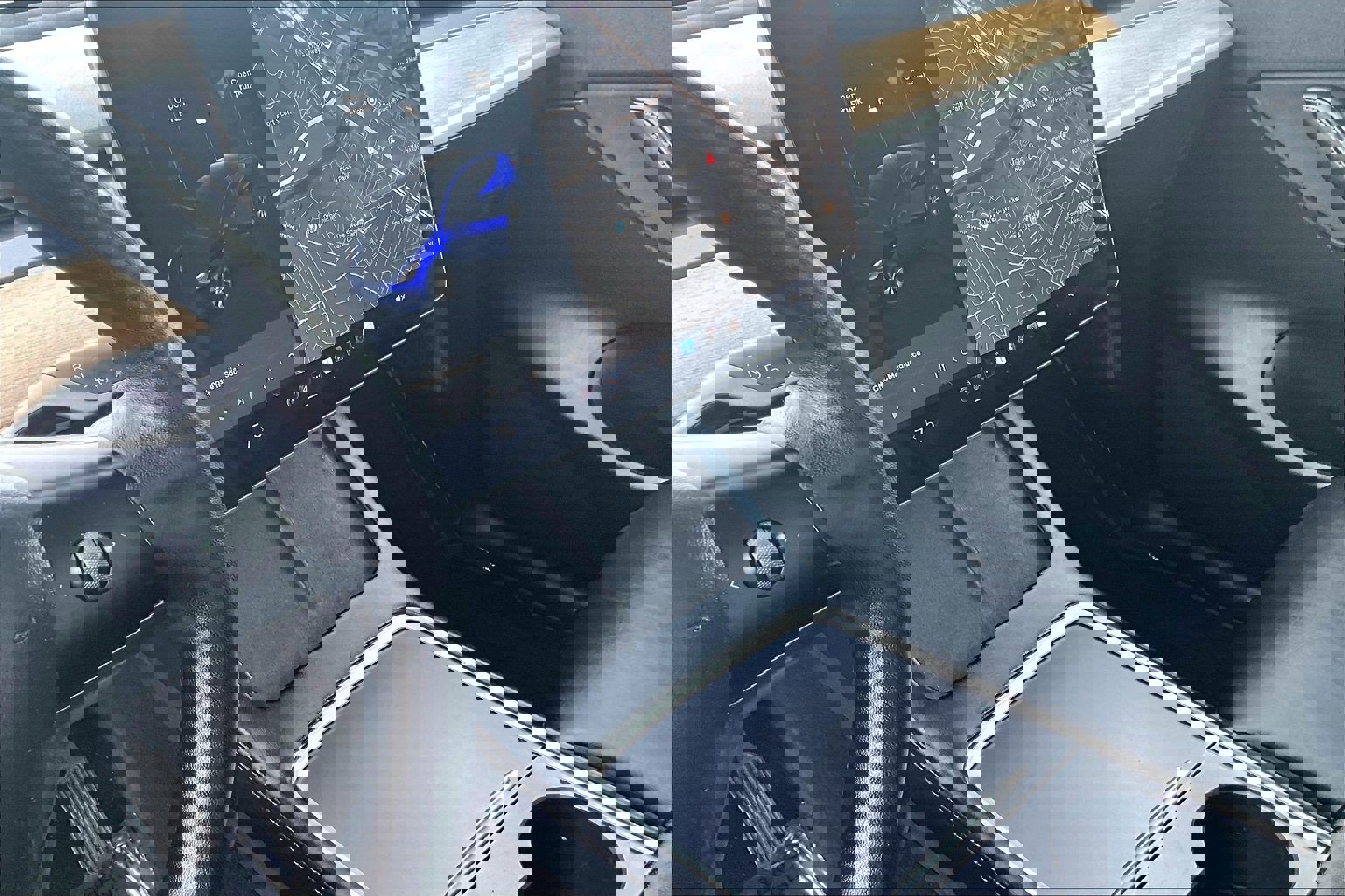 Used 2021 Tesla Model Y Long Range image 15