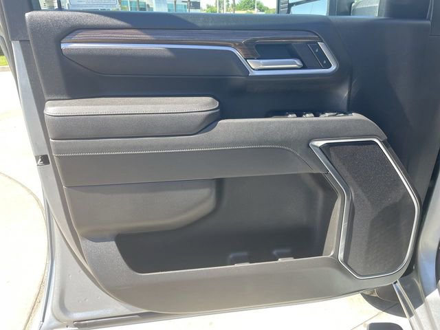 Used 2025 Chevrolet Silverado 2500 LT w/ Convenience Package image 22