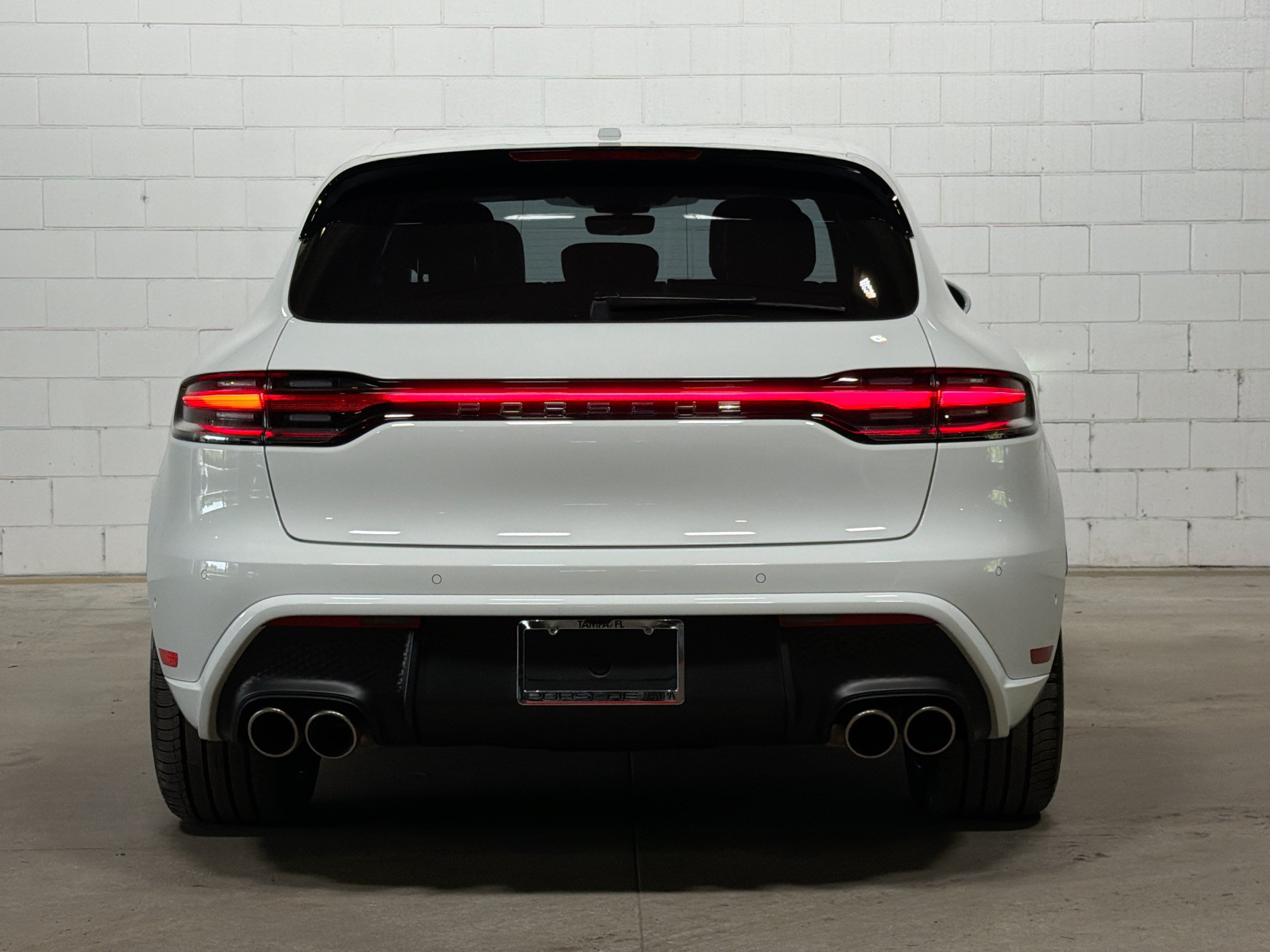 Certified 2026 Porsche Macan S AWD/4WD image 8