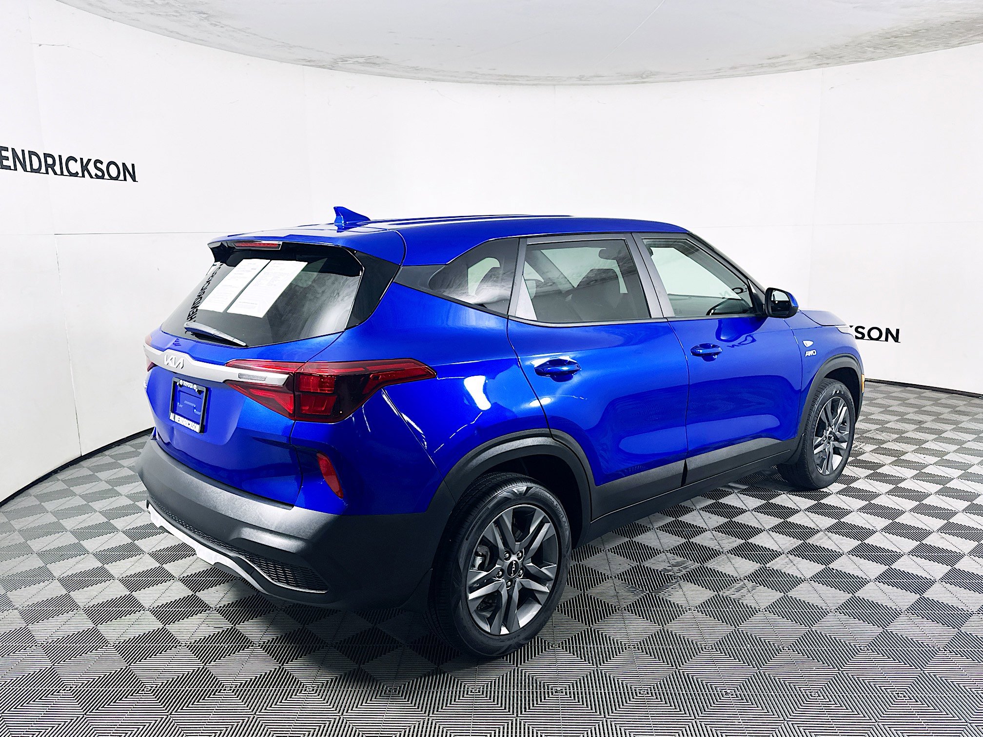 Used 2023 Kia Seltos LX image 3