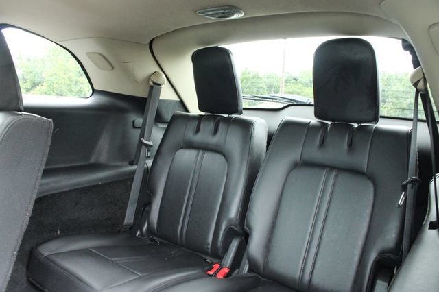 Used 2019 Lincoln MKT AWD image 35