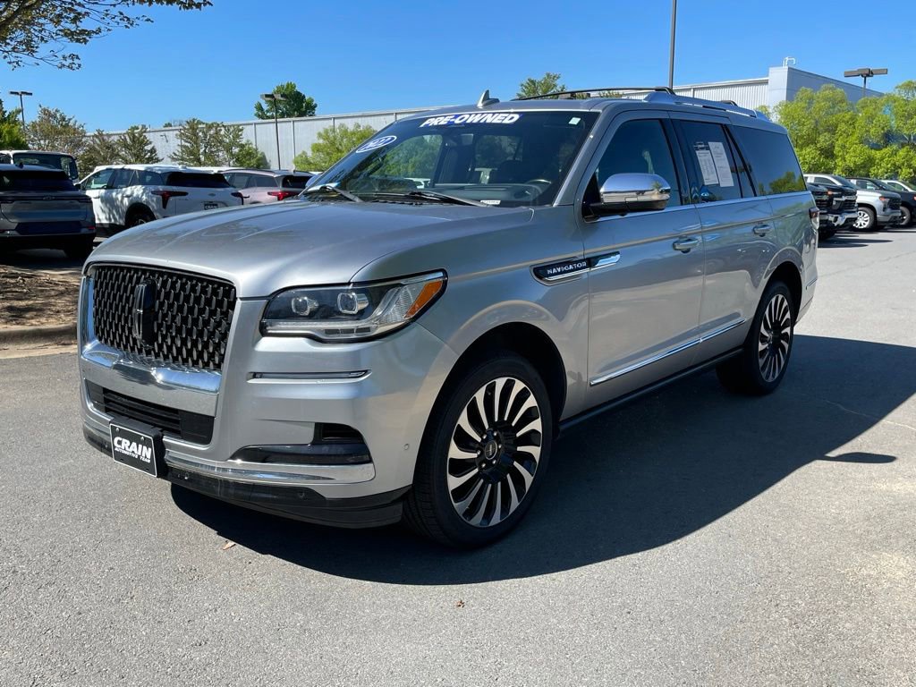 Used 2022 Lincoln Navigator Black Label AWD/4WD image 4