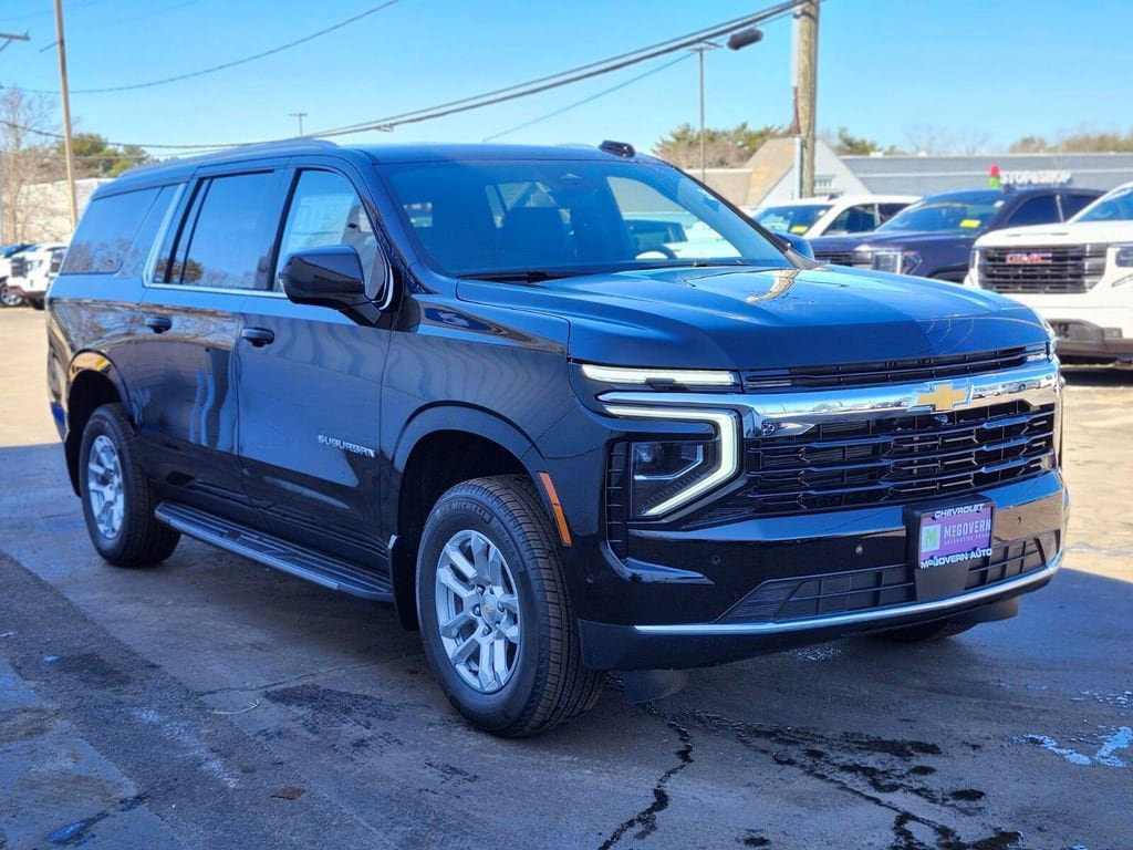 New 2026 Chevrolet Suburban LS AWD/4WD image 7