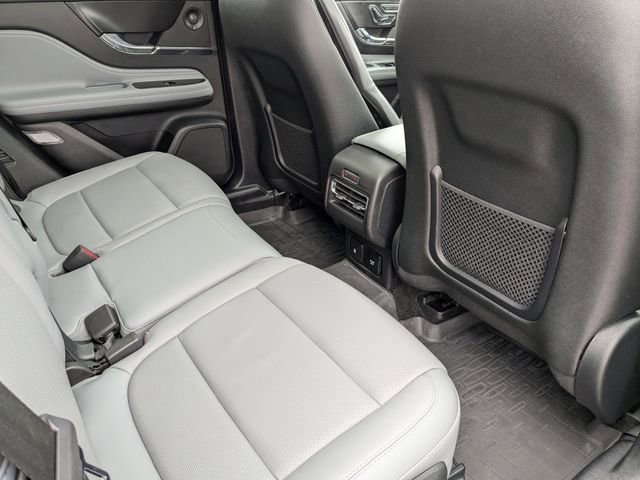 Used 2020 Lincoln Corsair Reserve w/ Equipment Group 201A image 17