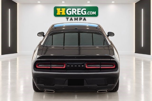 Used 2022 Dodge Challenger GT RWD image 8
