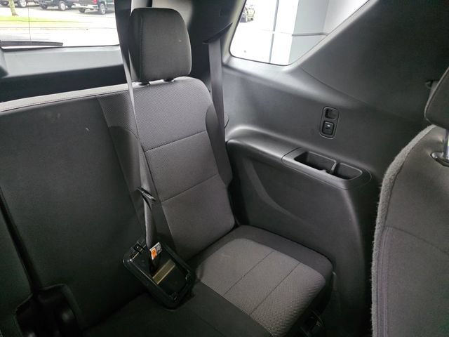Used 2023 Chevrolet Traverse LT AWD/4WD image 16