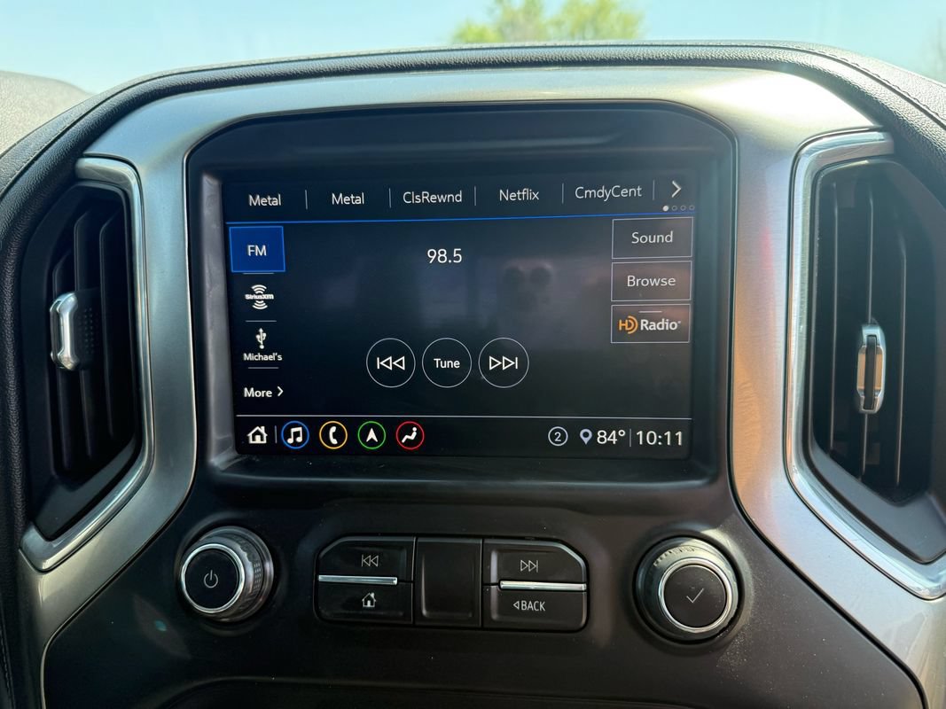 Used 2020 Chevrolet Silverado 2500 LTZ w/ LTZ Plus Package AWD/4WD image 19