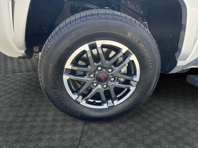 Certified 2025 Toyota Tacoma TRD Sport AWD/4WD image 14