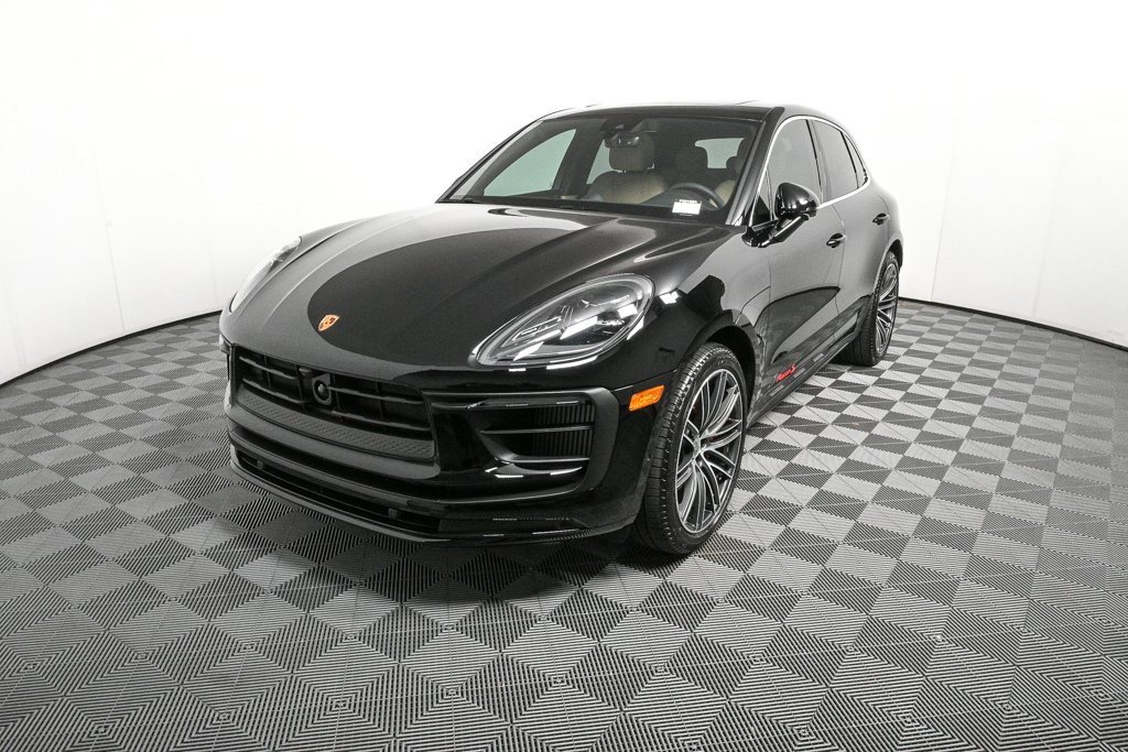 Used 2025 Porsche Macan S image 1