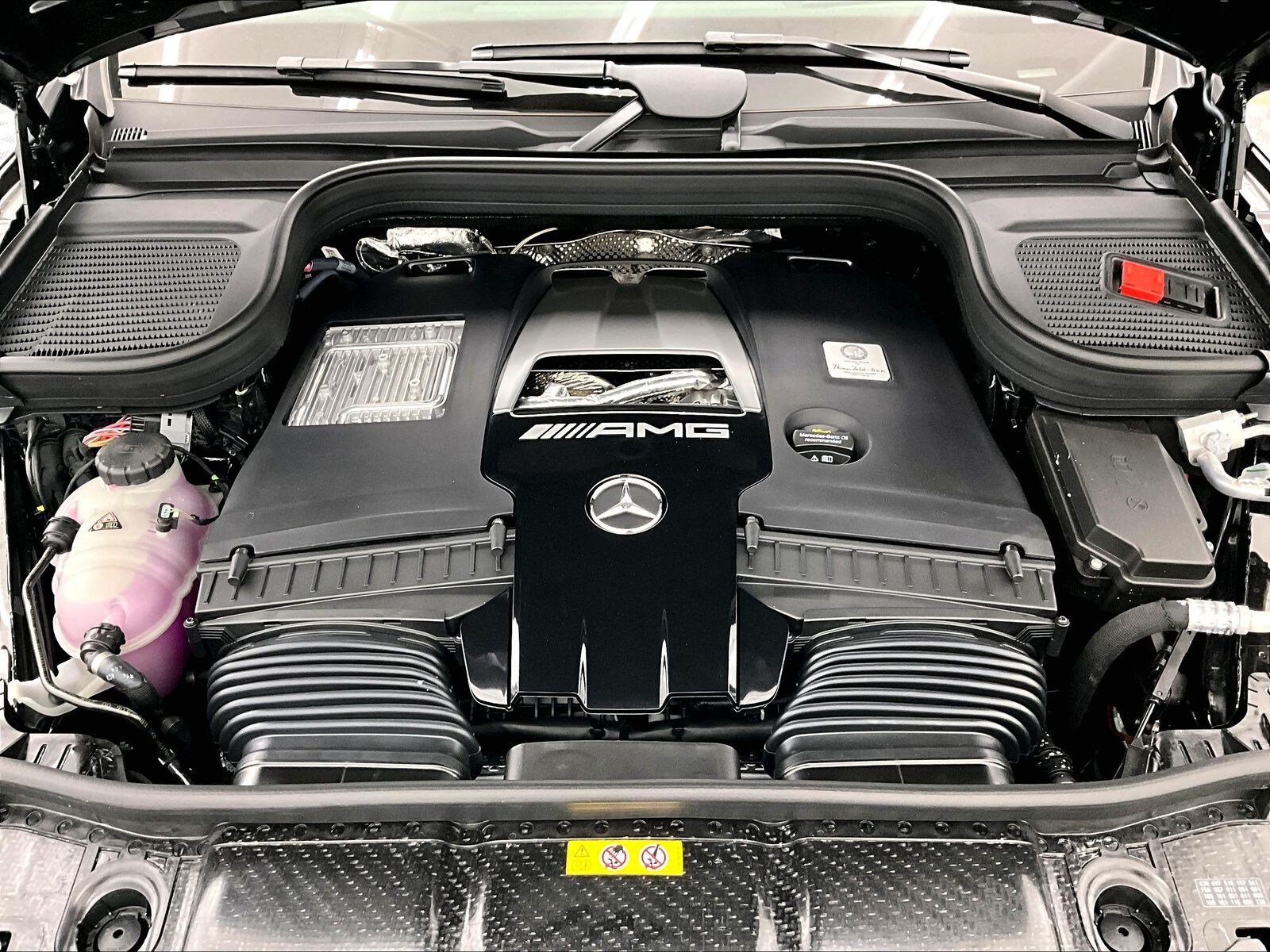 New 2026 Mercedes-Benz GLE 63 AMG S image 9