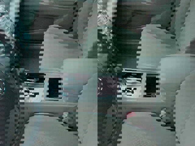 Used 2009 Toyota Camry LE image 17