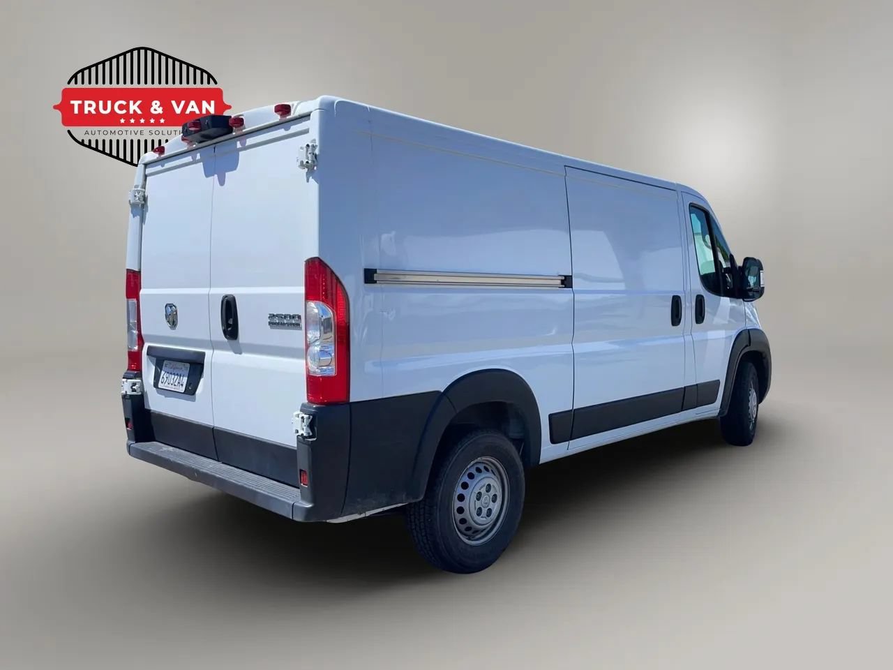 Used 2025 RAM ProMaster 2500 w/ Convenience Group FWD image 6