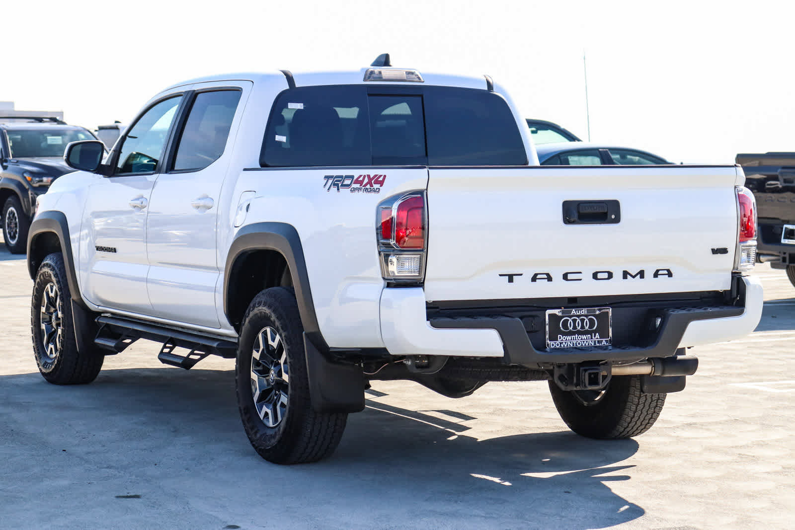 Used 2023 Toyota Tacoma TRD Off-Road image 9