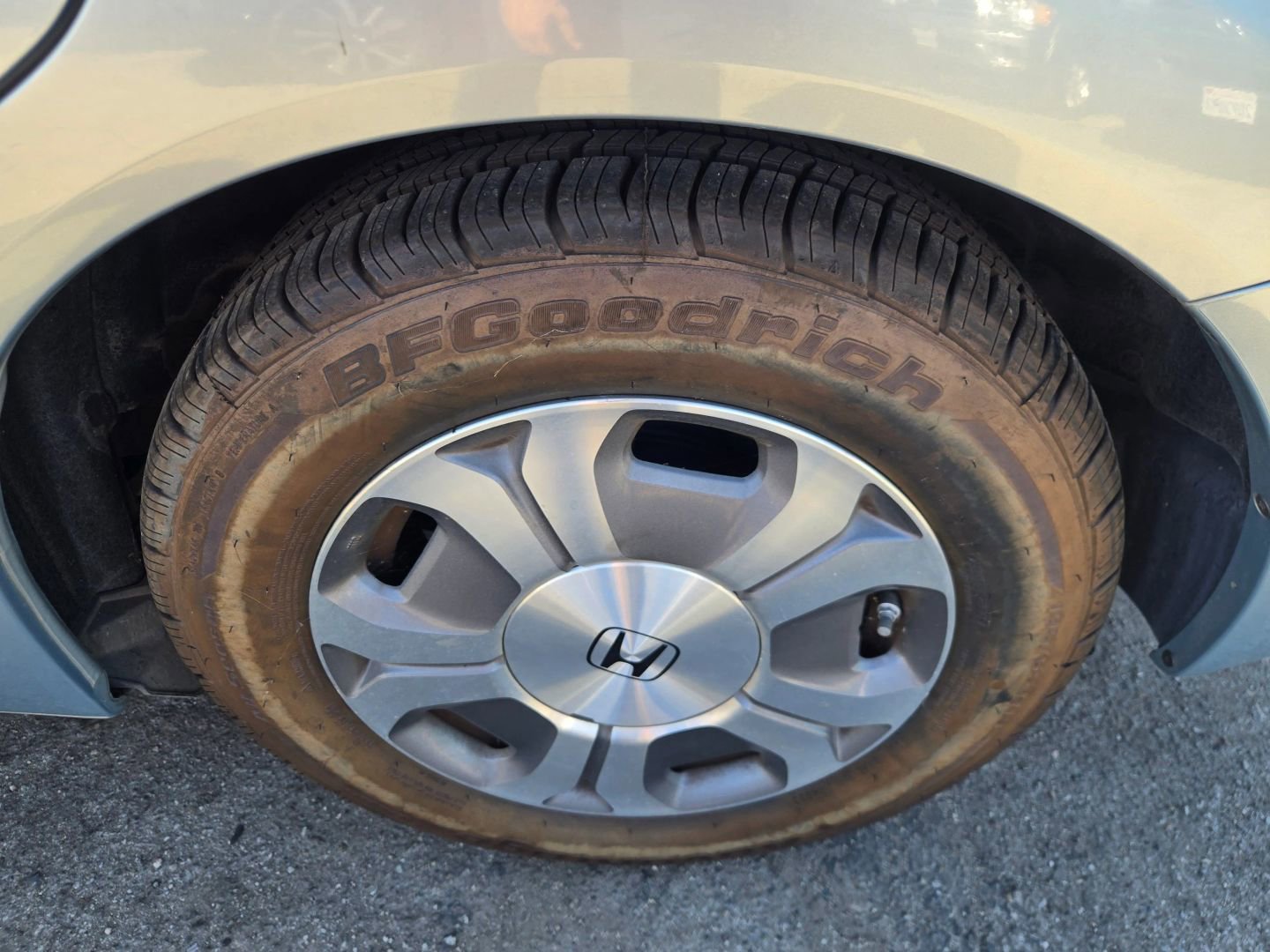 Used 2012 Honda Civic Hybrid Sedan image 27