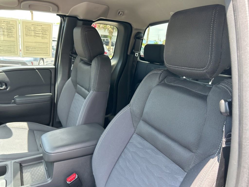 Certified 2024 Nissan Frontier SV w/ SV Convenience Package RWD image 22