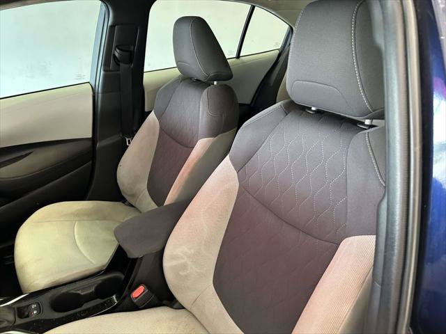 Certified 2022 Toyota Corolla LE FWD image 16