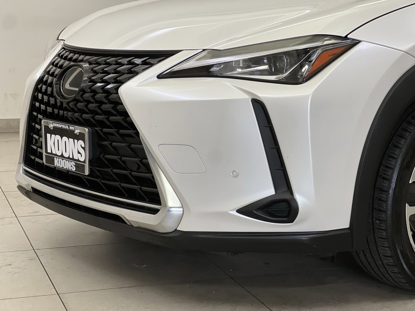Used 2019 Lexus UX 200 image 27