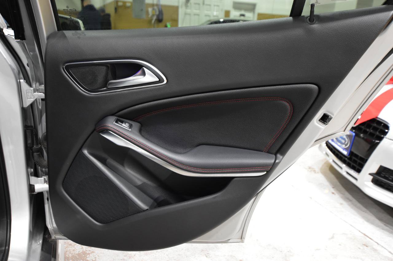 Used 2018 Mercedes-Benz GLA 45 AMG 4MATIC image 48