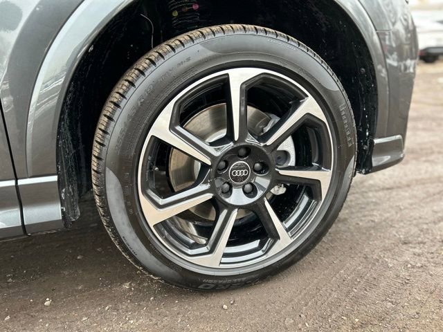 Used 2025 Audi Q3 2.0T Premium Plus image 9