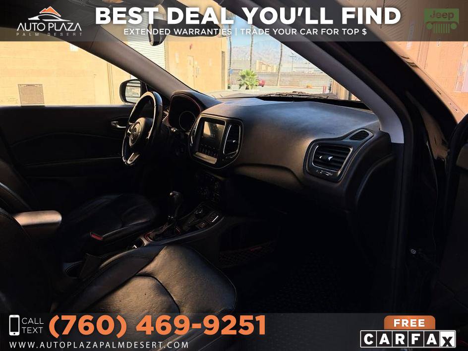 Used 2018 Jeep Compass Trailhawk w/ Leather Interior Group AWD/4WD image 35