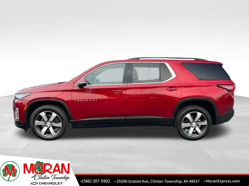 Certified 2022 Chevrolet Traverse LT w/ LT Premium Package FWD image 3