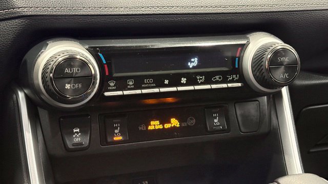 Used 2025 Toyota RAV4 XLE w/ Convenience Package AWD/4WD image 40