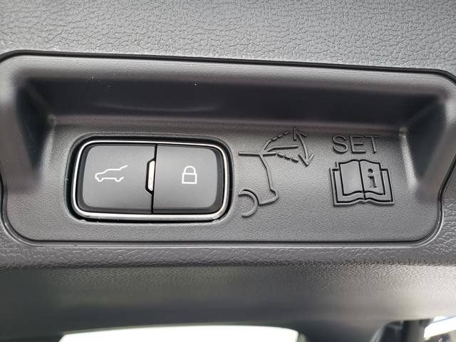 New 2027 Ford Explorer Active AWD/4WD image 6