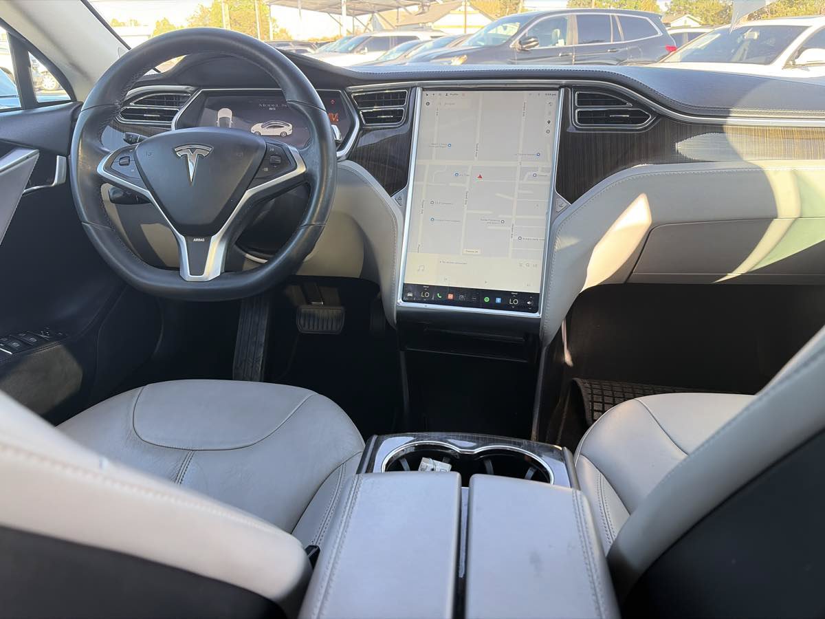 Used 2012 Tesla Model S RWD image 28