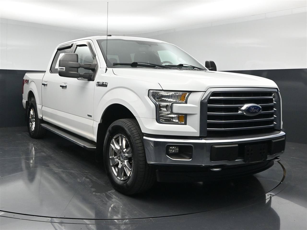 Used 2017 Ford F150 XLT w/ Equipment Group 302A Luxury AWD/4WD image 1