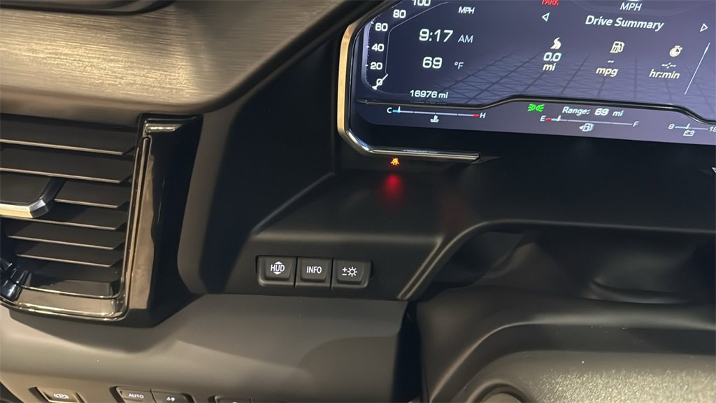 Used 2024 GMC Sierra 1500 AT4 w/ Technology Package image 34