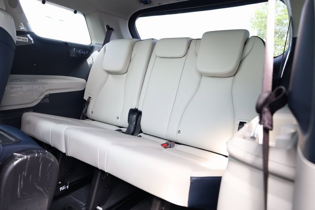 New 2026 Kia Carnival SX image 28