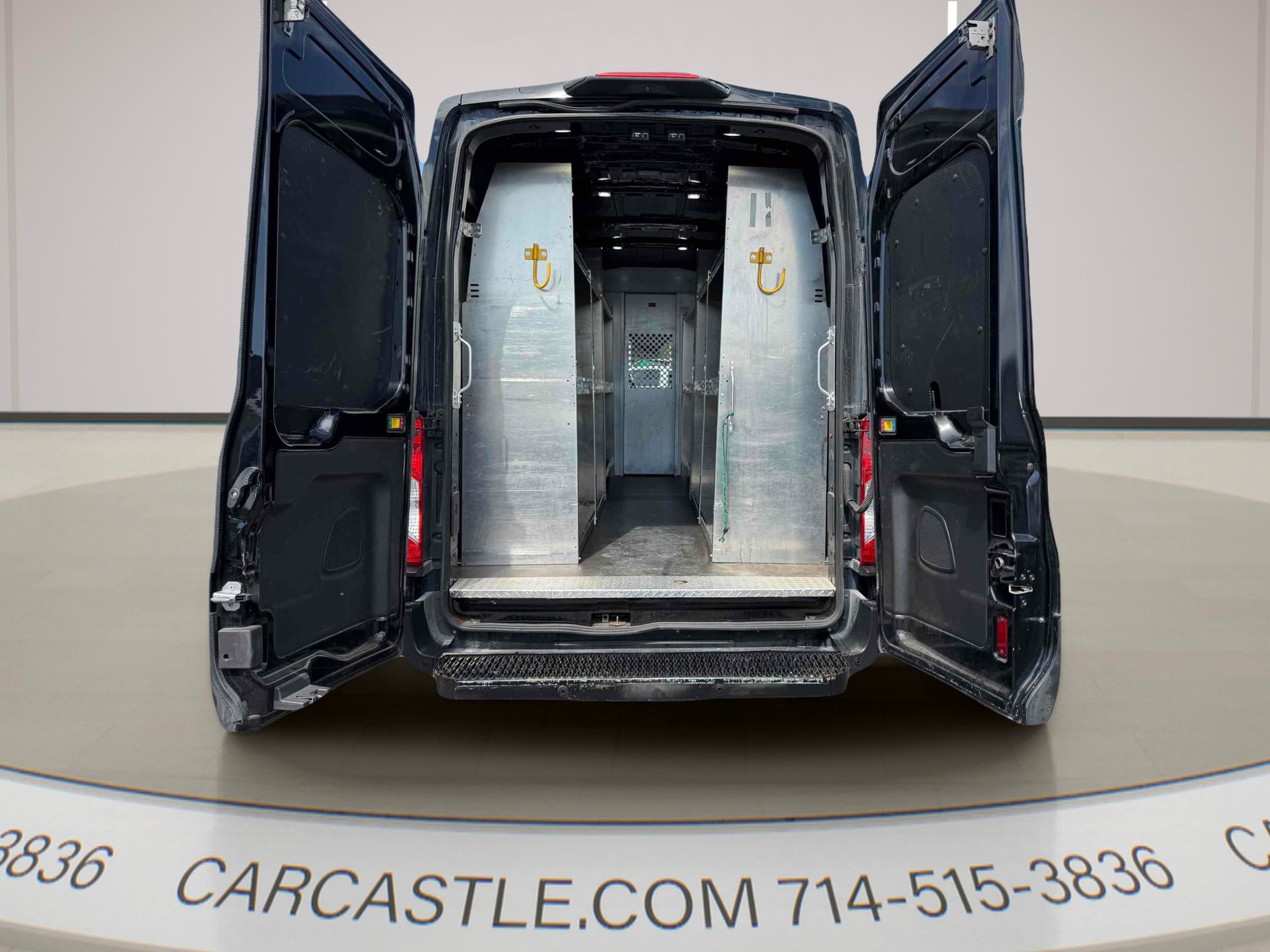 Used 2019 Ford Transit 250 148 High Roof Extended RWD image 9