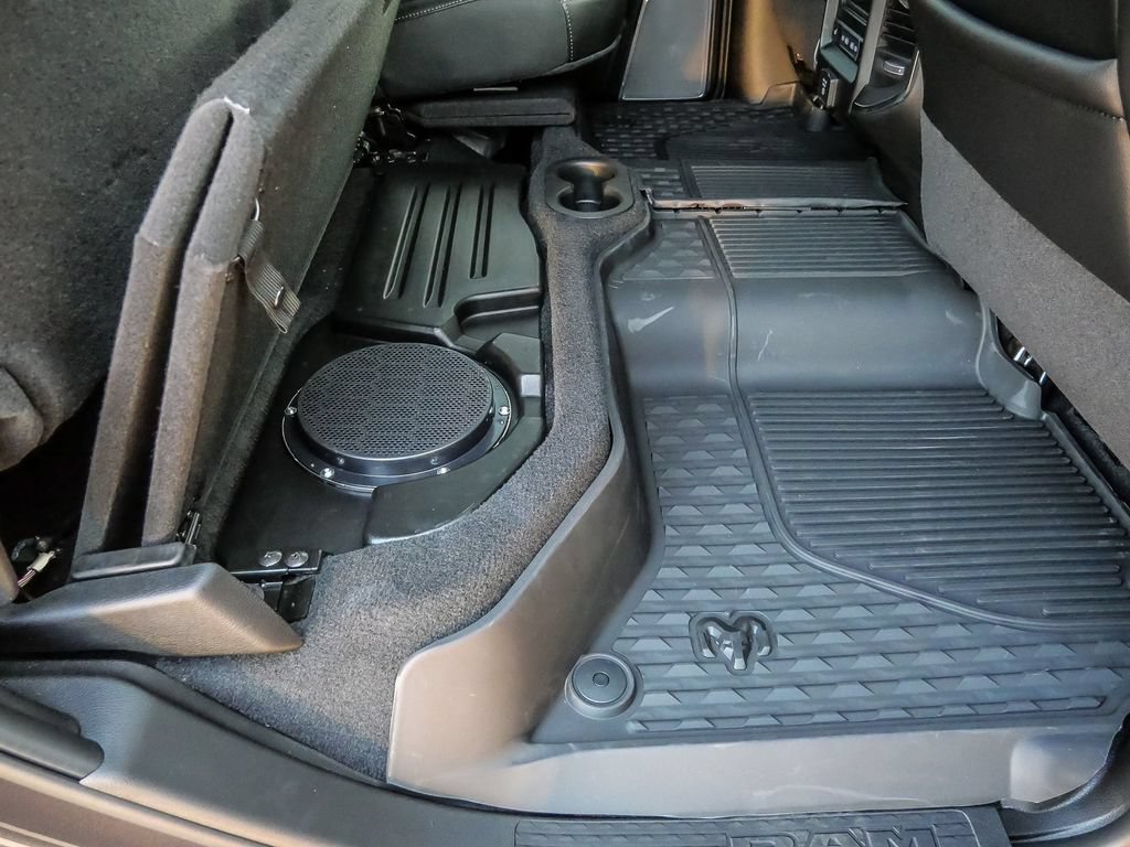 New 2026 RAM 2500 Laramie AWD/4WD image 31