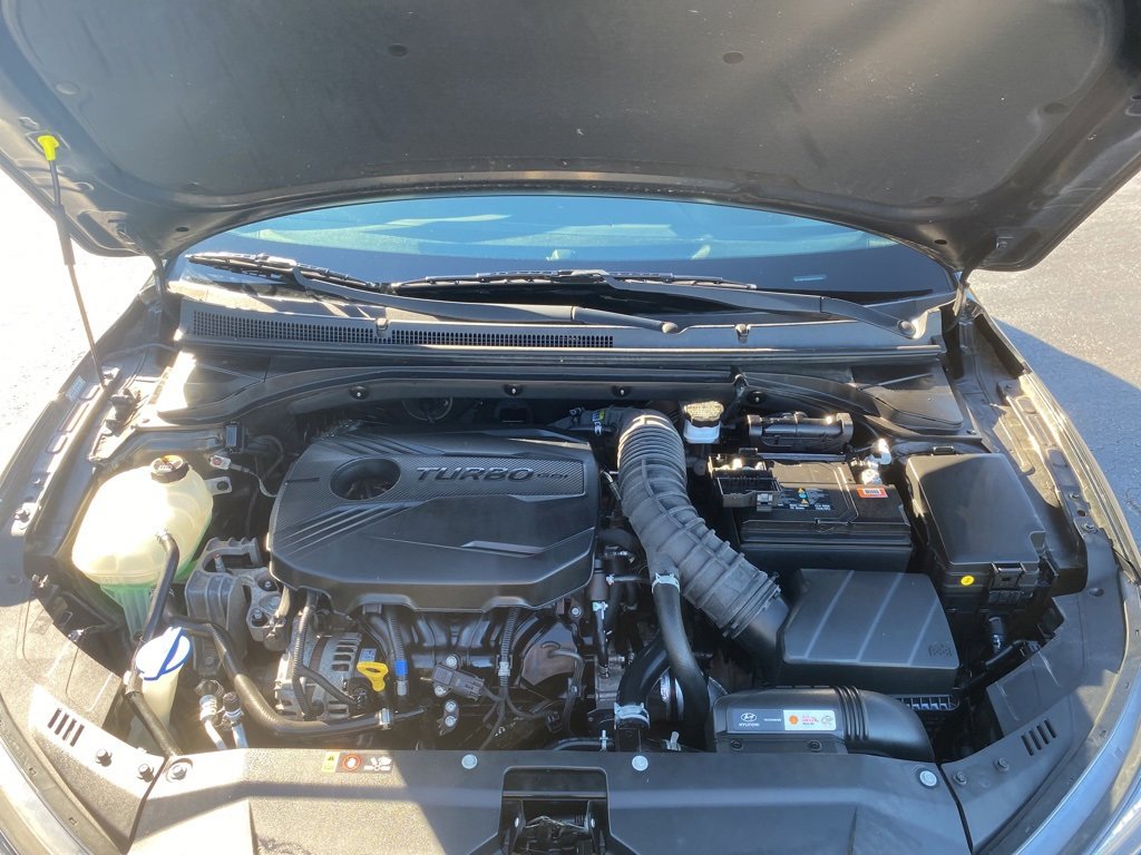 Used 2019 Hyundai Veloster Turbo image 17