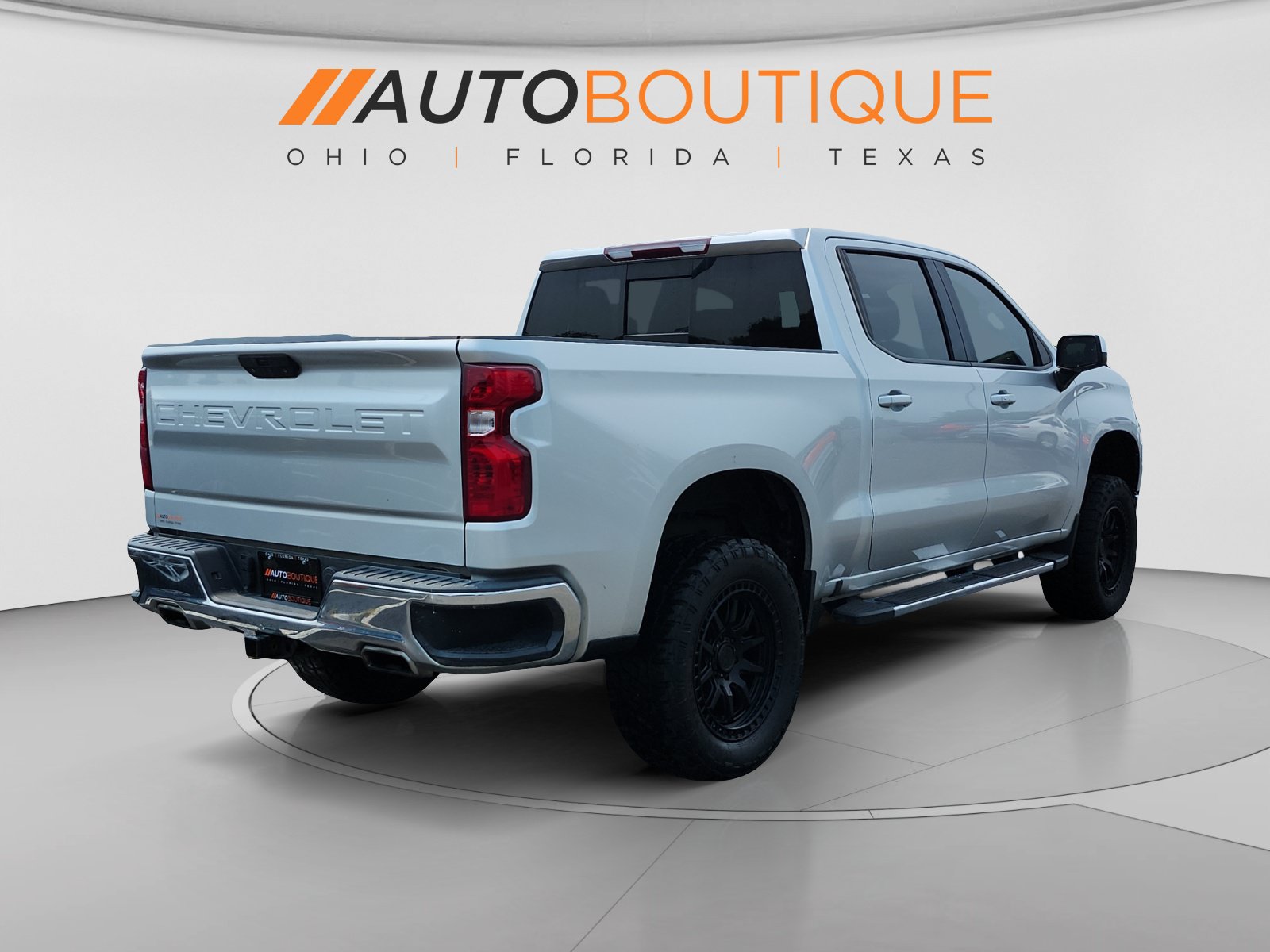 Used 2021 Chevrolet Silverado 1500 LT w/ Z71 Off-Road Package AWD/4WD image 7