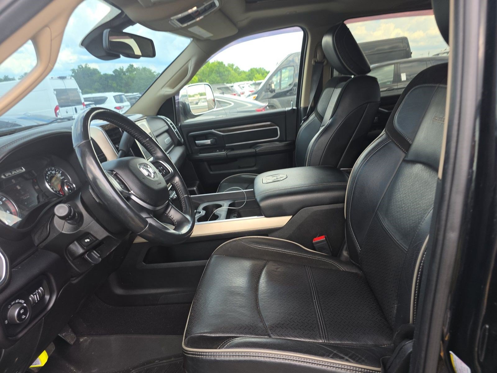 Used 2021 RAM 2500 Laramie AWD/4WD image 11