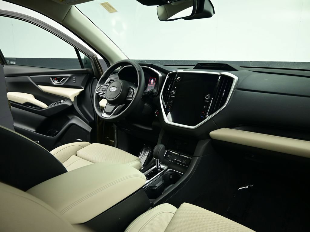 Used 2023 Subaru Ascent Limited w/ Technology Package image 60