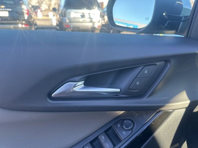 New 2026 Chevrolet Equinox LT w/ Convenience Package II image 12