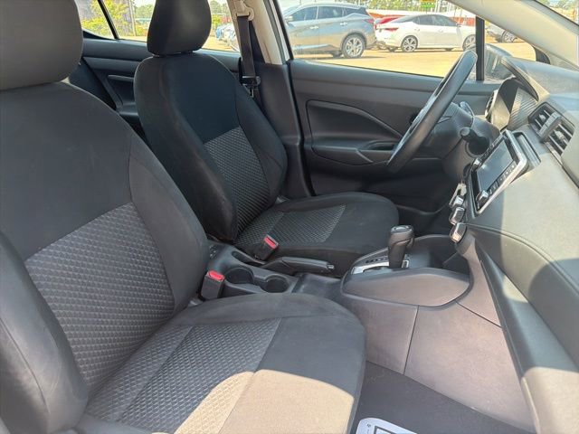 Used 2022 Nissan Versa S FWD image 15