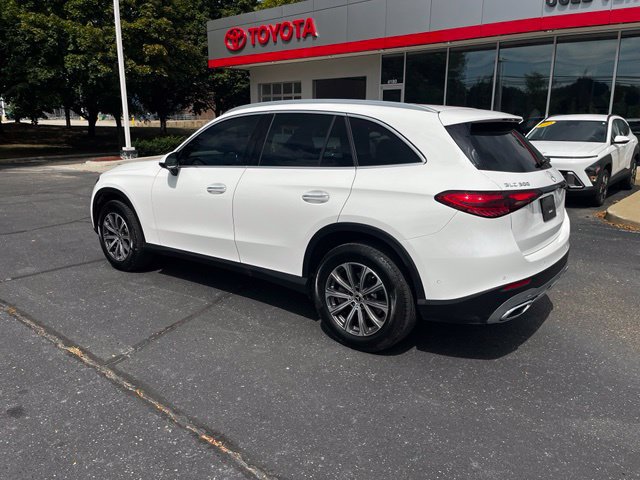 Used 2024 Mercedes-Benz GLC 300 4MATIC image 34