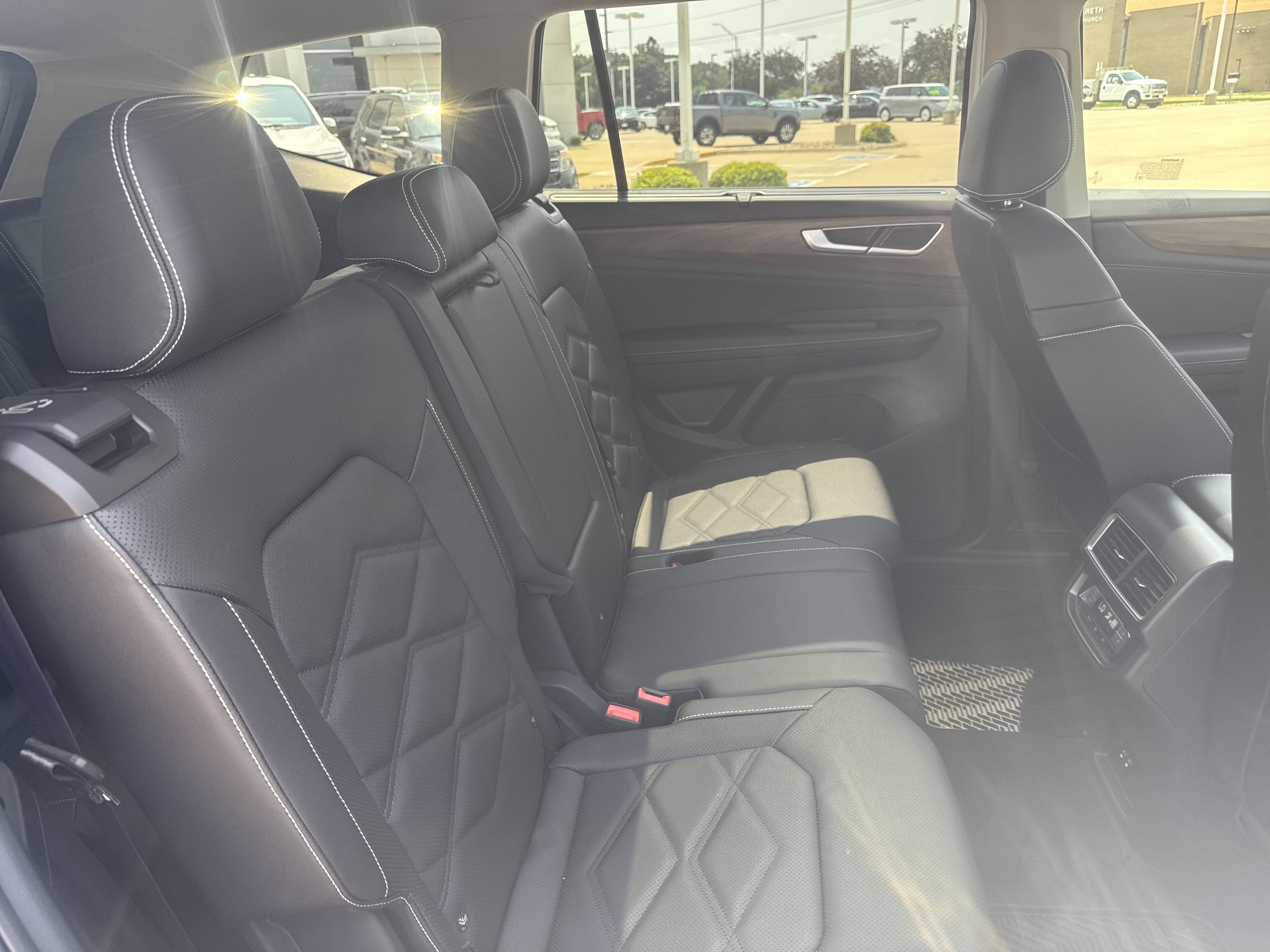 New 2026 Volkswagen Atlas SE AWD/4WD image 9