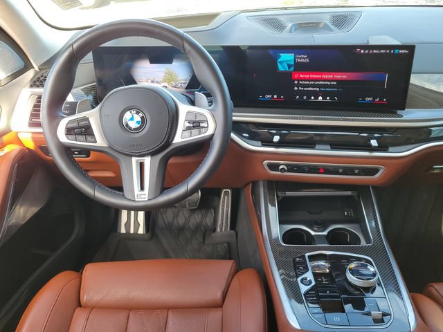 Used 2025 BMW X7 M60i AWD/4WD image 10