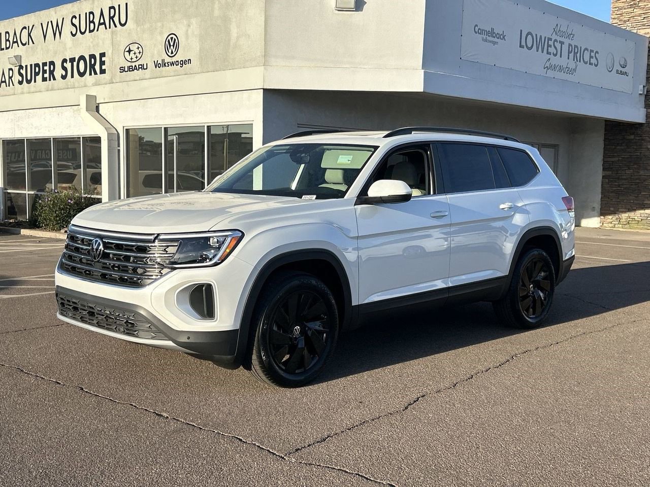New 2026 Volkswagen Atlas SE image 3