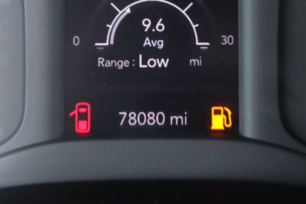 Used 2021 RAM 2500 Tradesman RWD image 24