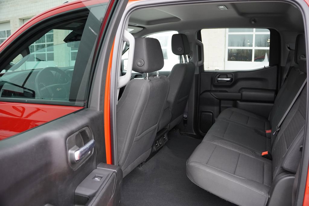 Certified 2024 Chevrolet Silverado 1500 Custom image 17