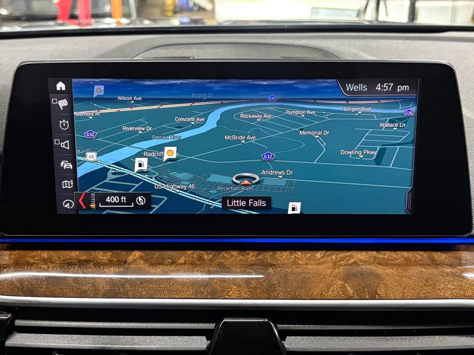 Used 2019 BMW 530e xDrive w/ Convenience Package image 13