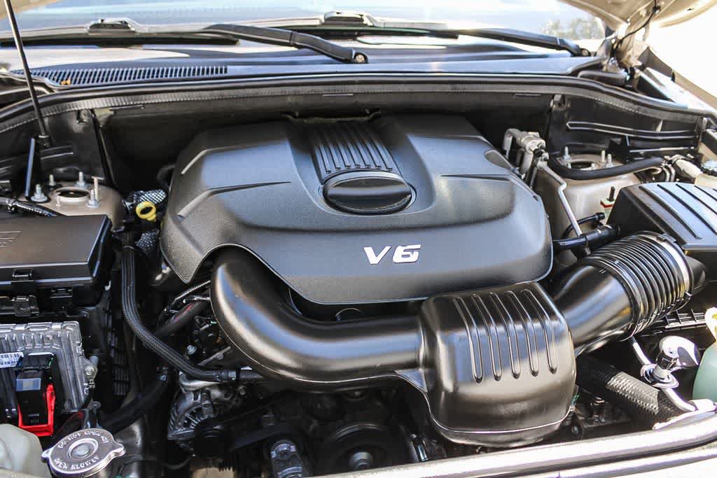 Used 2014 Jeep Grand Cherokee Limited w/ Luxury Group II AWD/4WD image 25