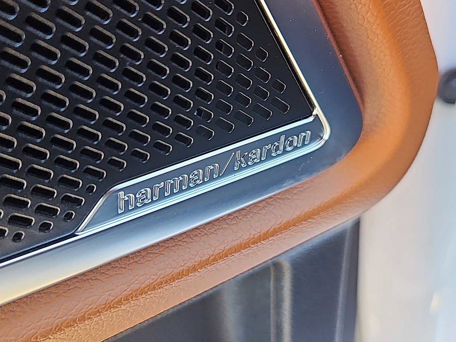 Used 2023 Kia Telluride SX Prestige X-Pro image 19