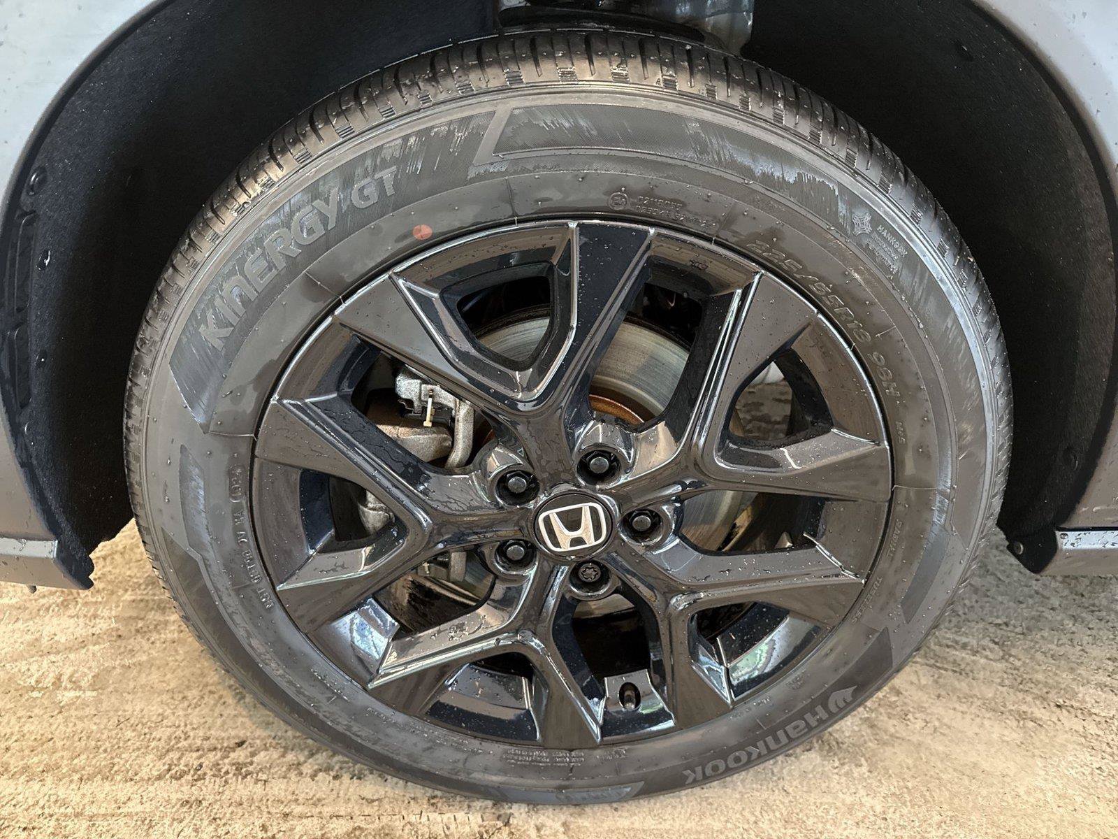 Used 2025 Honda HR-V Sport image 18